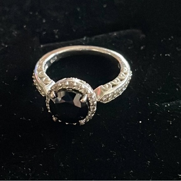 Black Crystal Ring Size 7 100$